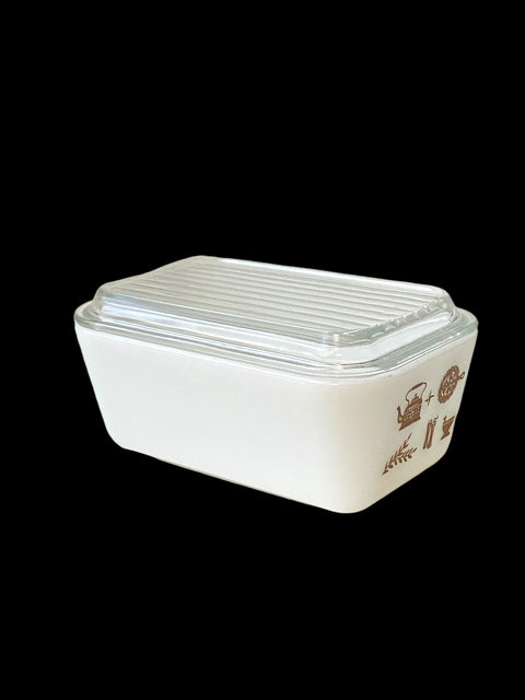 Vintage Pyrex Early American Refrigerator Dish with Lid | 1960s Milk Glass Storage Container | Retro Brown Graphic Design